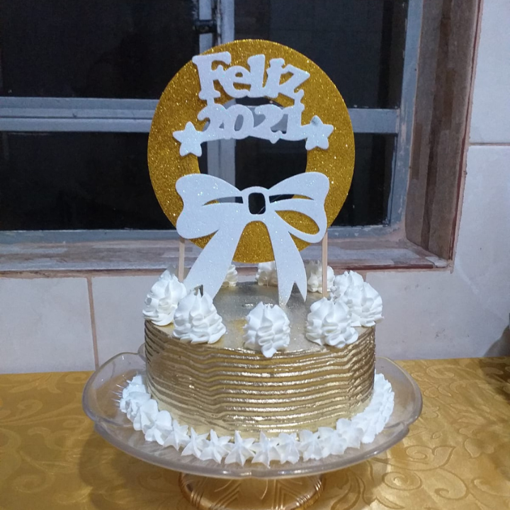 Surpreenda com Bolos Personalizados: Crie Memórias Doces para seu Aniversário! 2 Bolo Personalizado